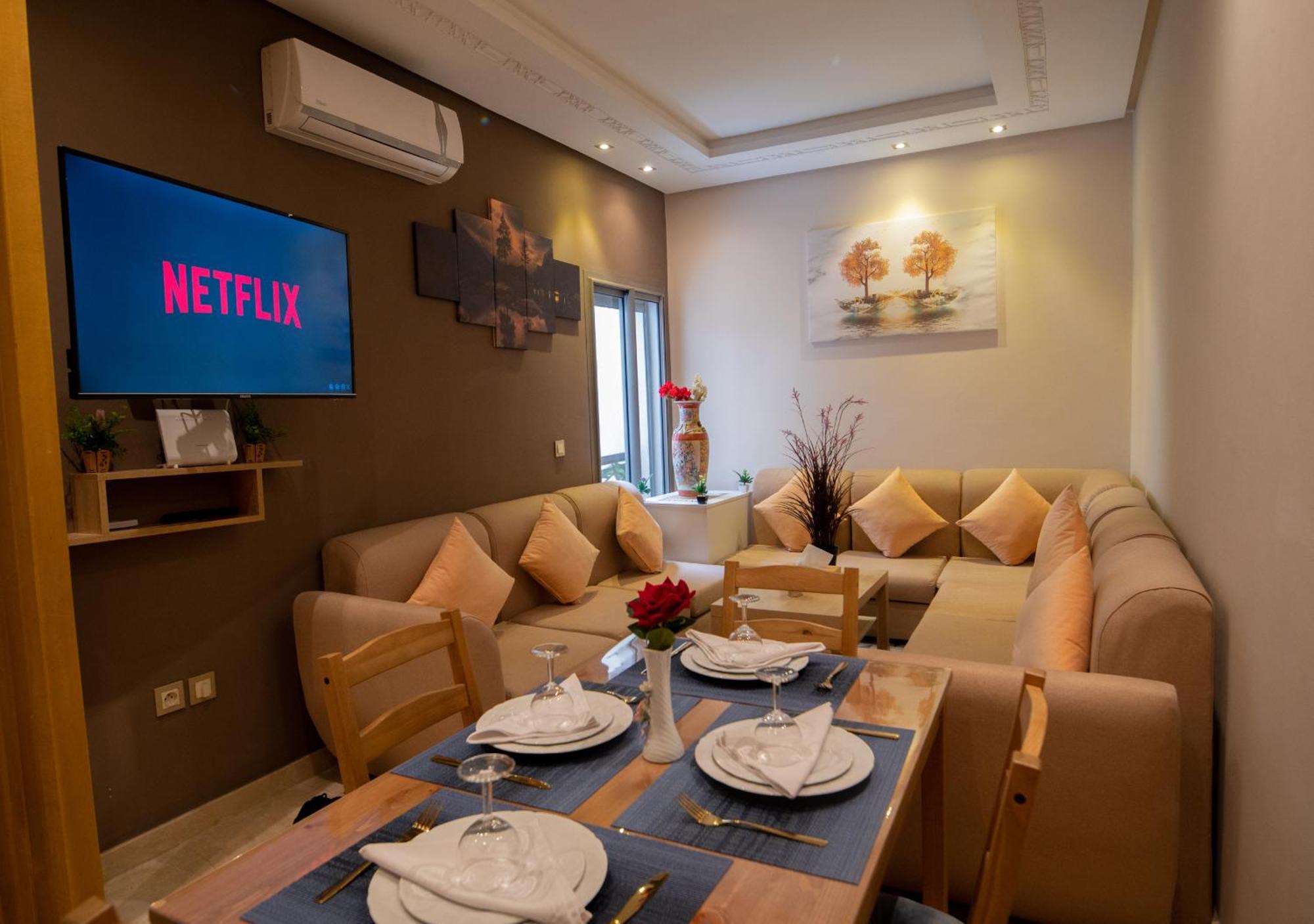 Apartment R101- Cosy And Stylish With King Size Bed- Belvedere Casablanca