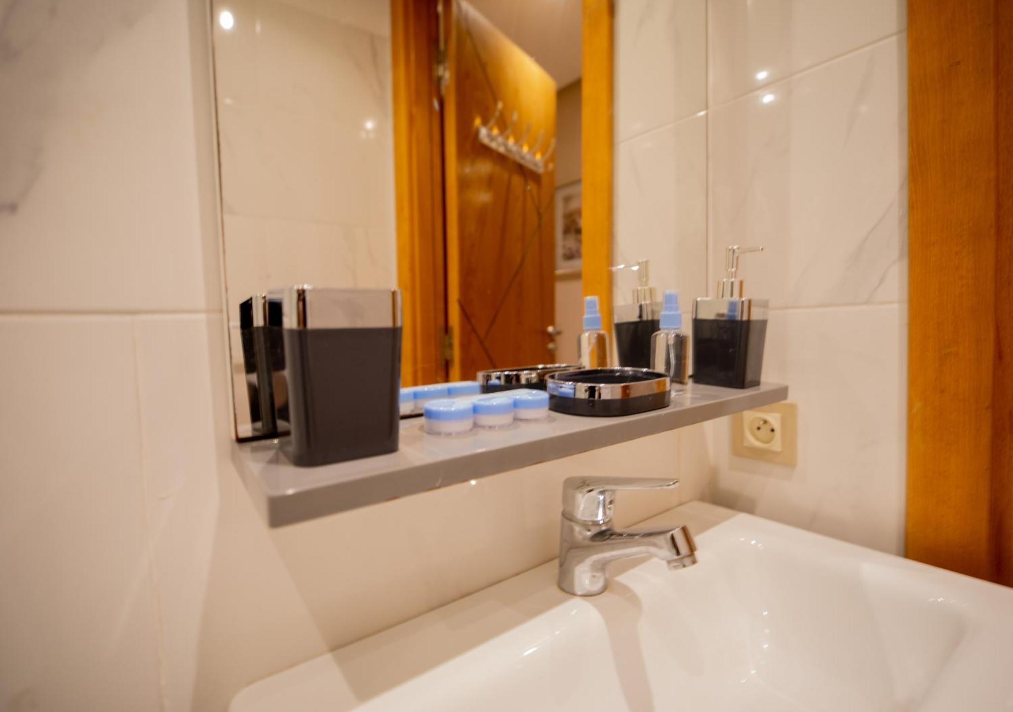 R101- Cosy And Stylish With King Size Bed- Belvedere Apartment Casablanca